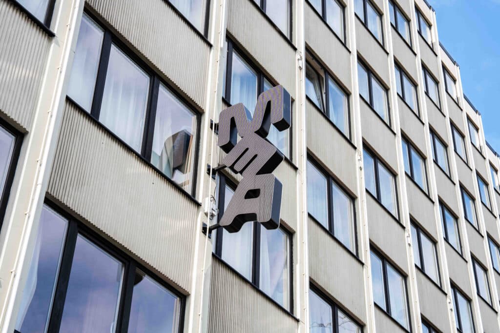 Mea & Via Antwerp kleuren buiten de lijnen in Zurenborg