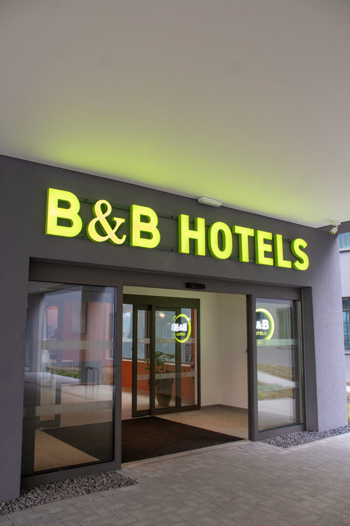 B&B HOTELS zet Belgische opmars voort met opening grootste vestiging: B&B HOTEL Brussels Airport 1
