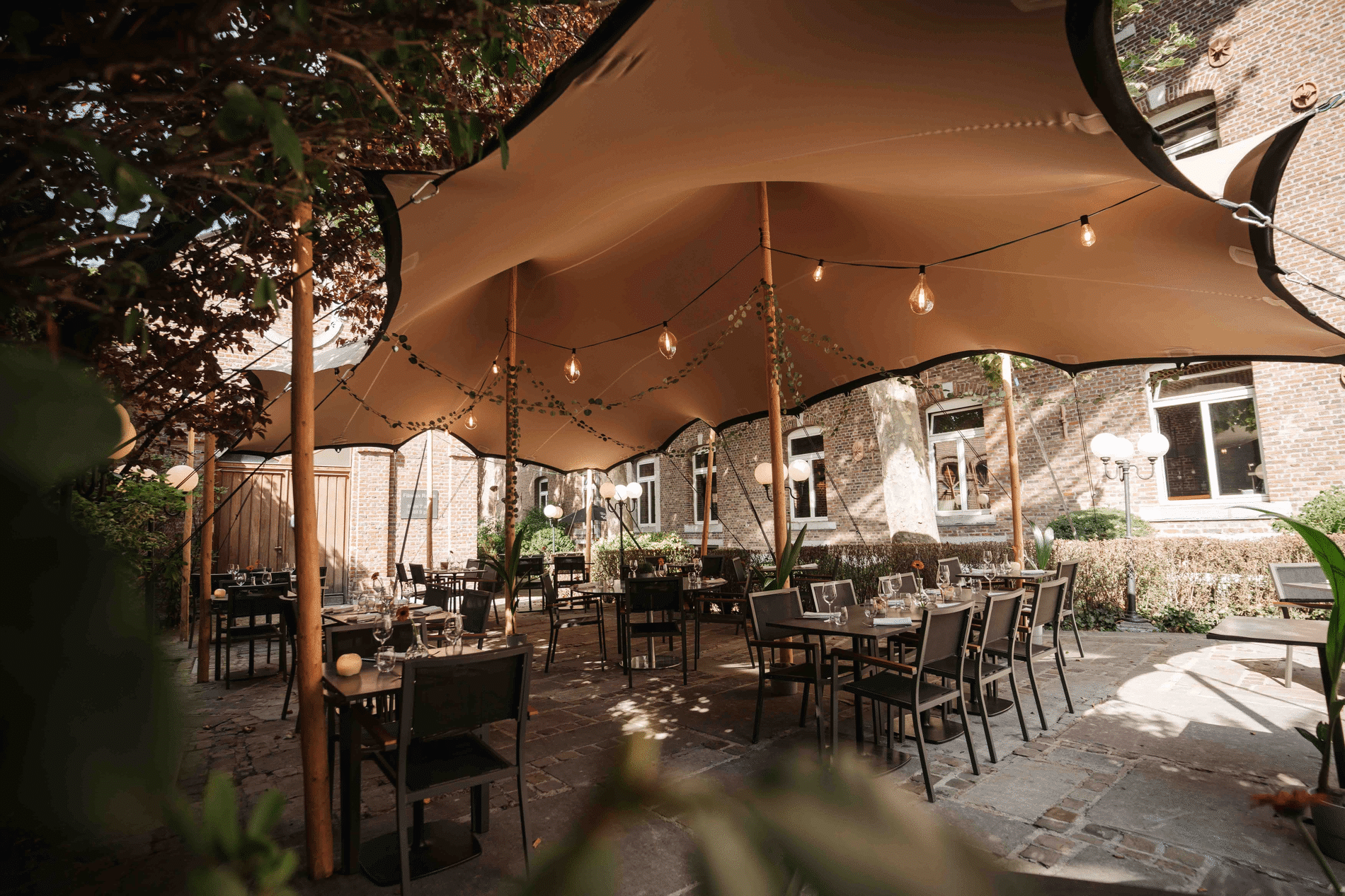 Blooma Hotel Liège Centre pakt uit met openingsfeest vol bloemen 2